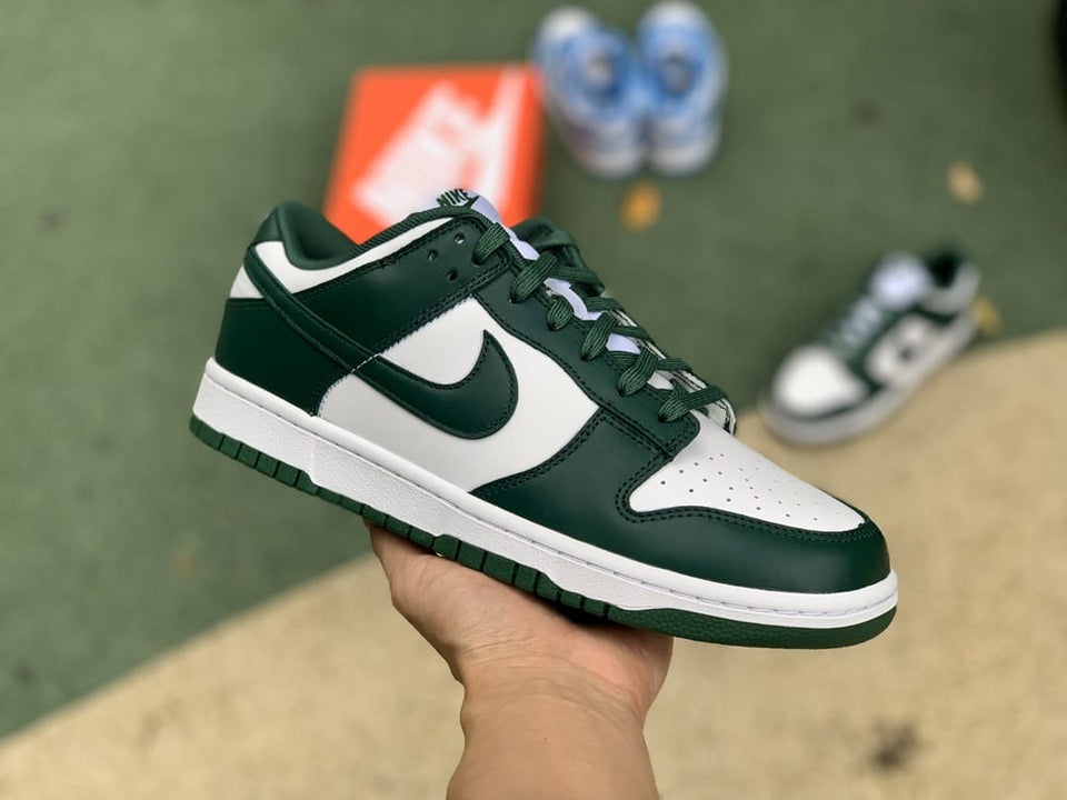 Nike Dunk Low - Sneakers Classiche Streetwear
