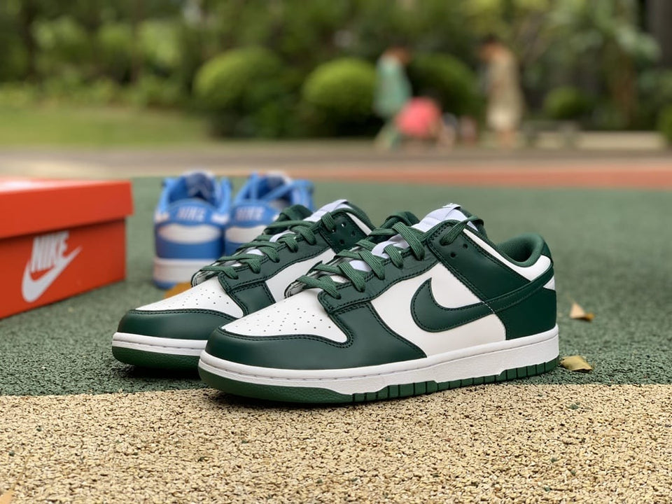Nike Dunk Low - Sneakers Classiche Streetwear