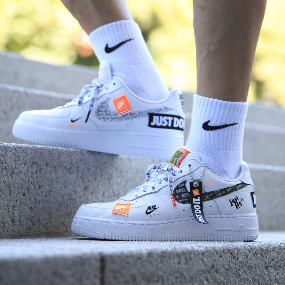AIR FORCE JUST DO IT LIMITED EDITION
